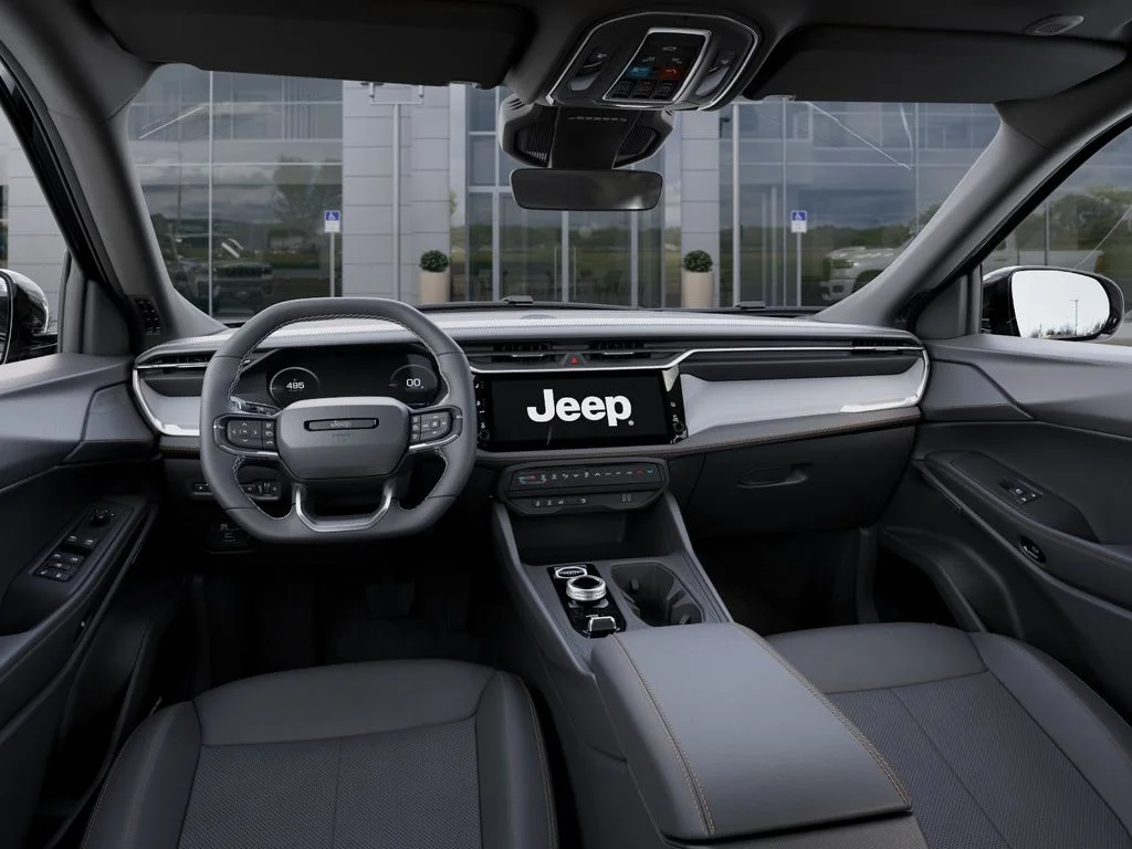 New 2026 Diamond Black Crystal Pearl-Coat Exterior Paint Jeep Limited image 15