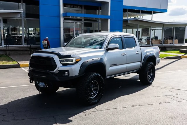 2023 Toyota Tacoma 4WD SR