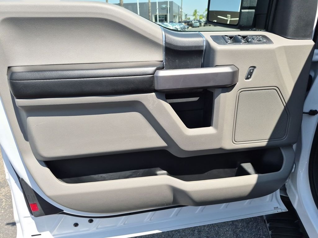 2019 Ford F-150 XLT - Photo 12