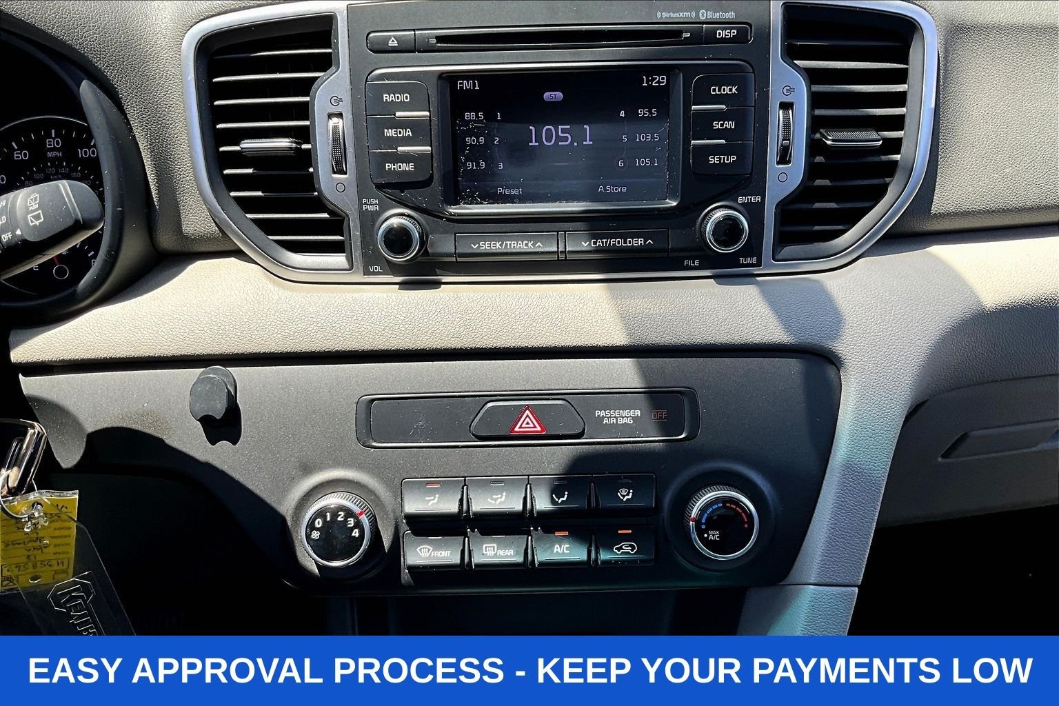 Used 2018 White Kia LX image 17