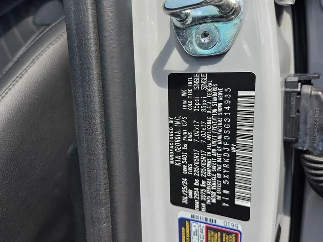 Used 2025 Gray Kia X-Pro SX Prestige image 18