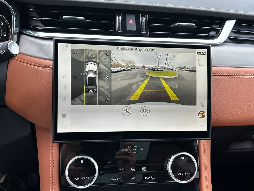 2026 Jaguar F-Pace R-Dynamic S - Photo 17