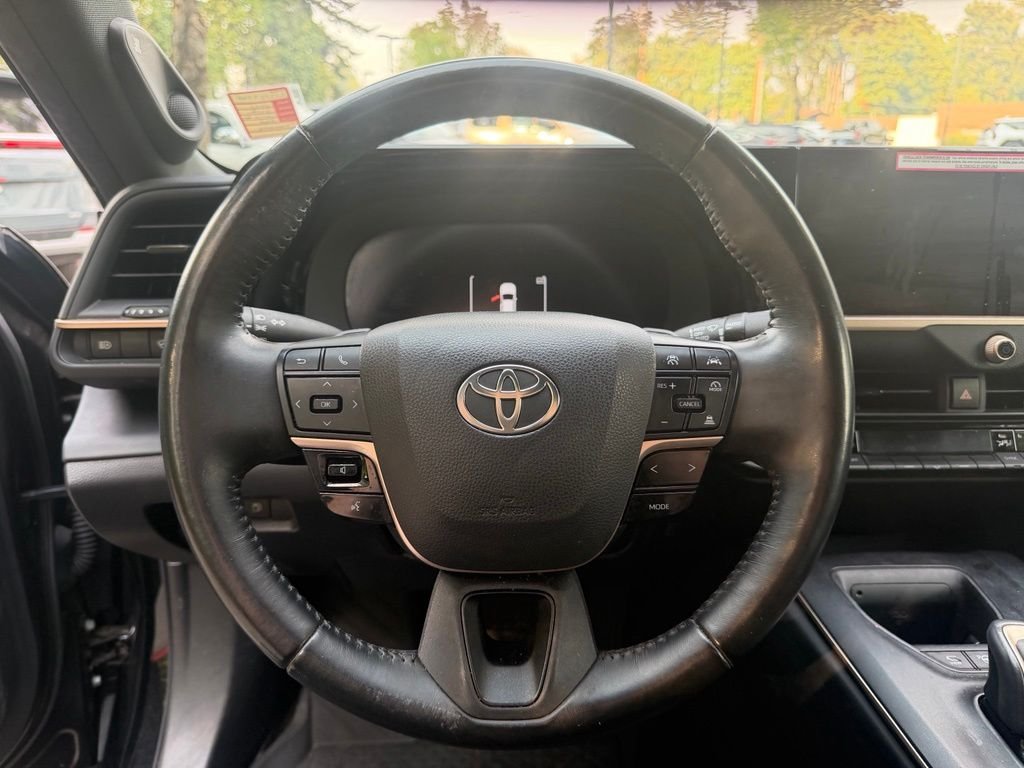 Used 2023 Black Toyota Platinum image 16