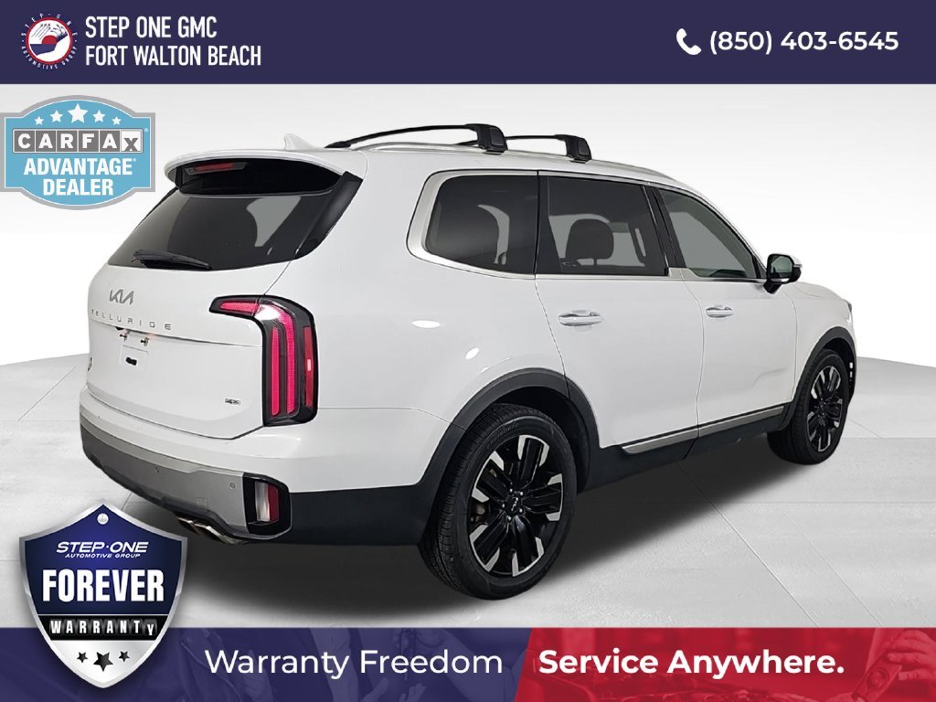 Used 2023 White Kia SX-Prestige image 6