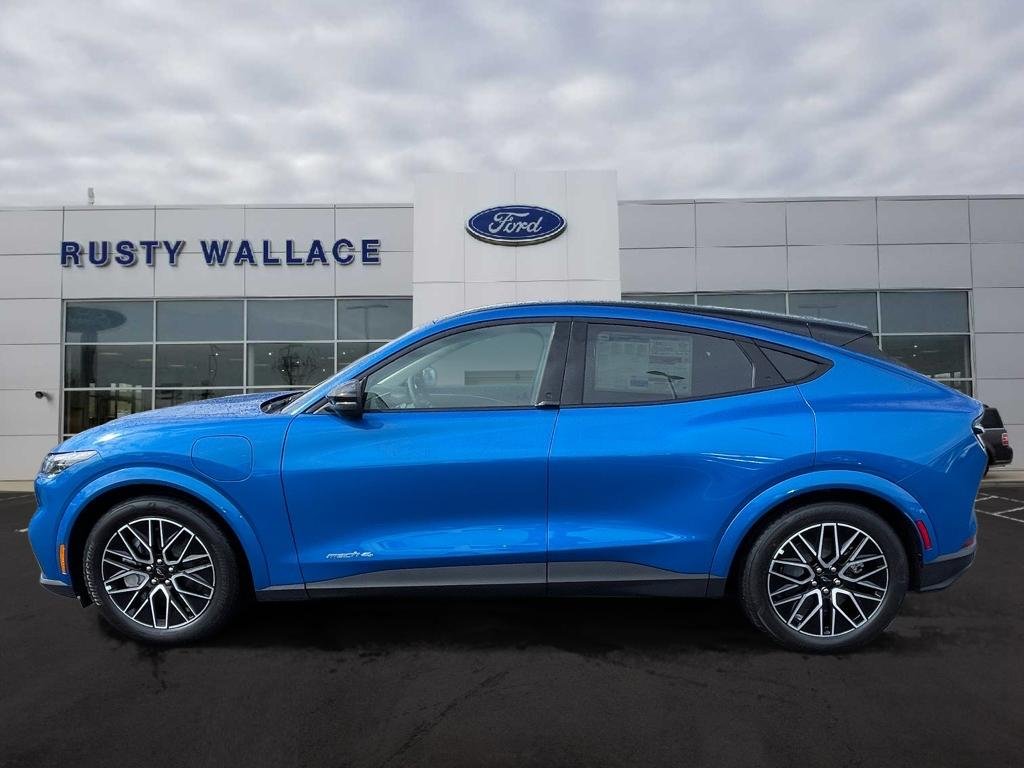 2025 Ford Mustang Mach-E Premium AWD