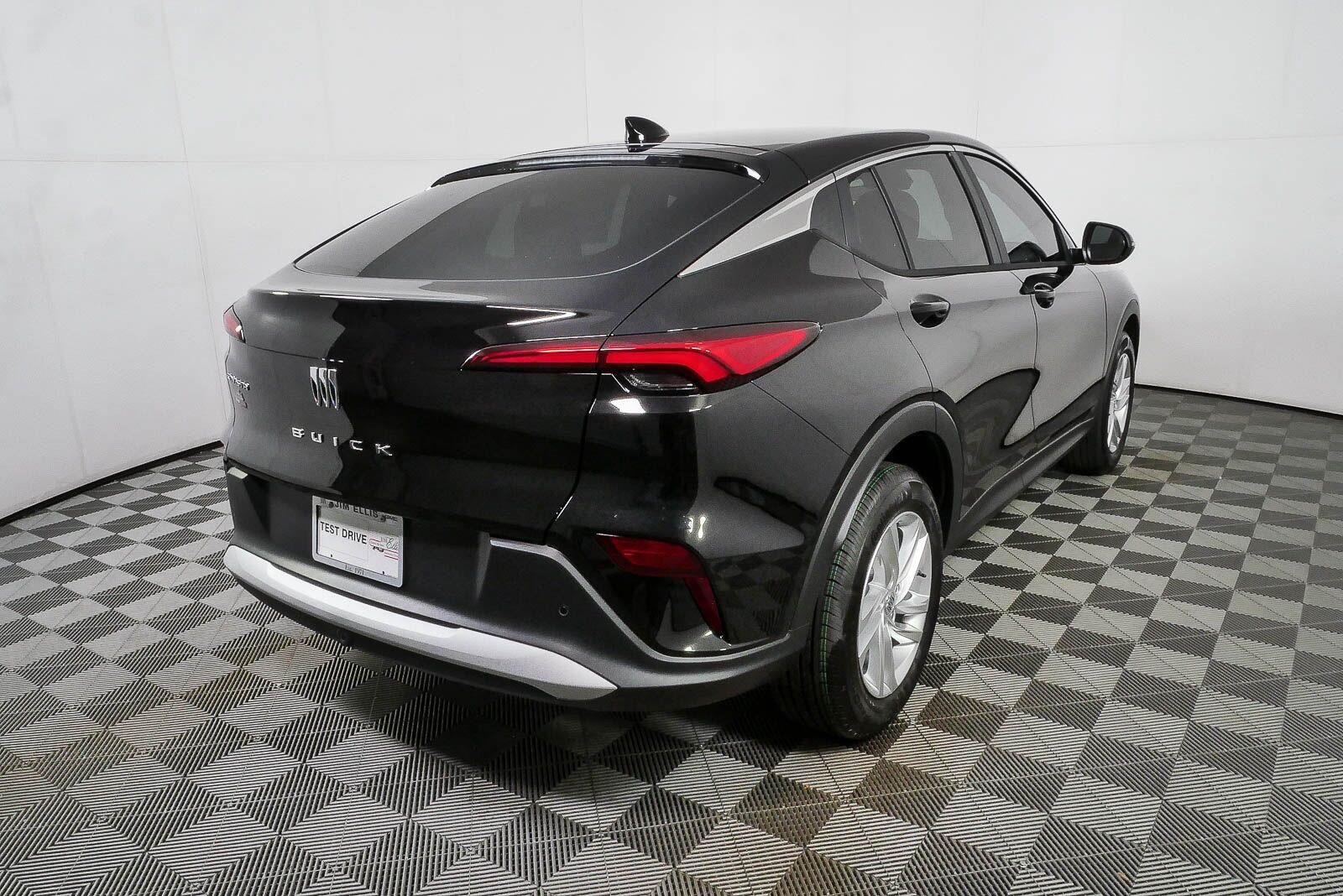 2026 Buick Envista Preferred - Photo 3