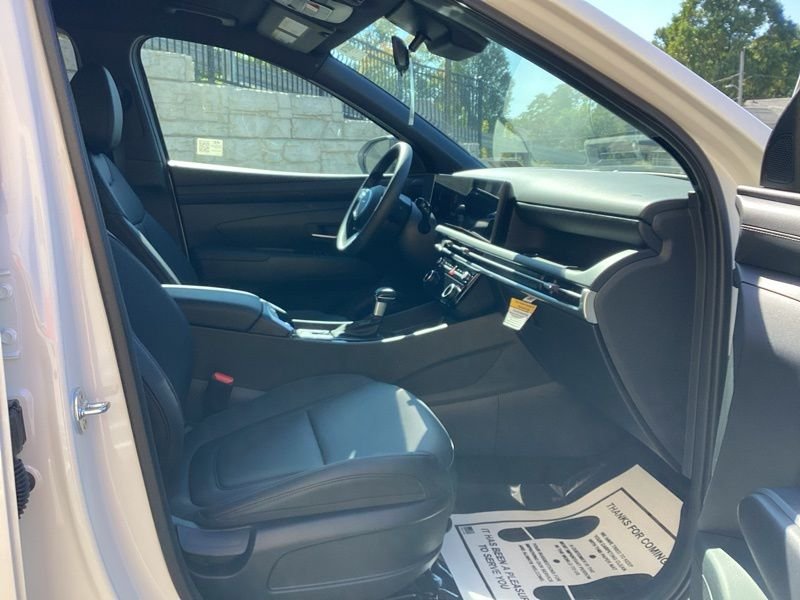 New 2026 White Hyundai SEL image 17