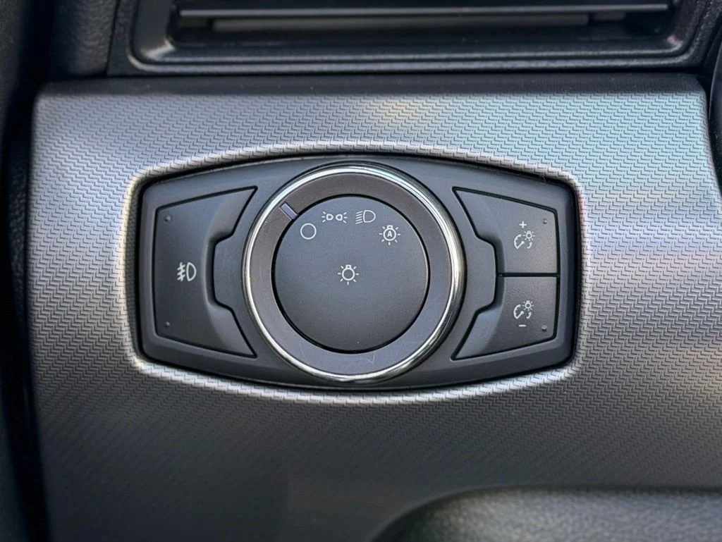 Used 2019 Red Ford GT Premium image 22