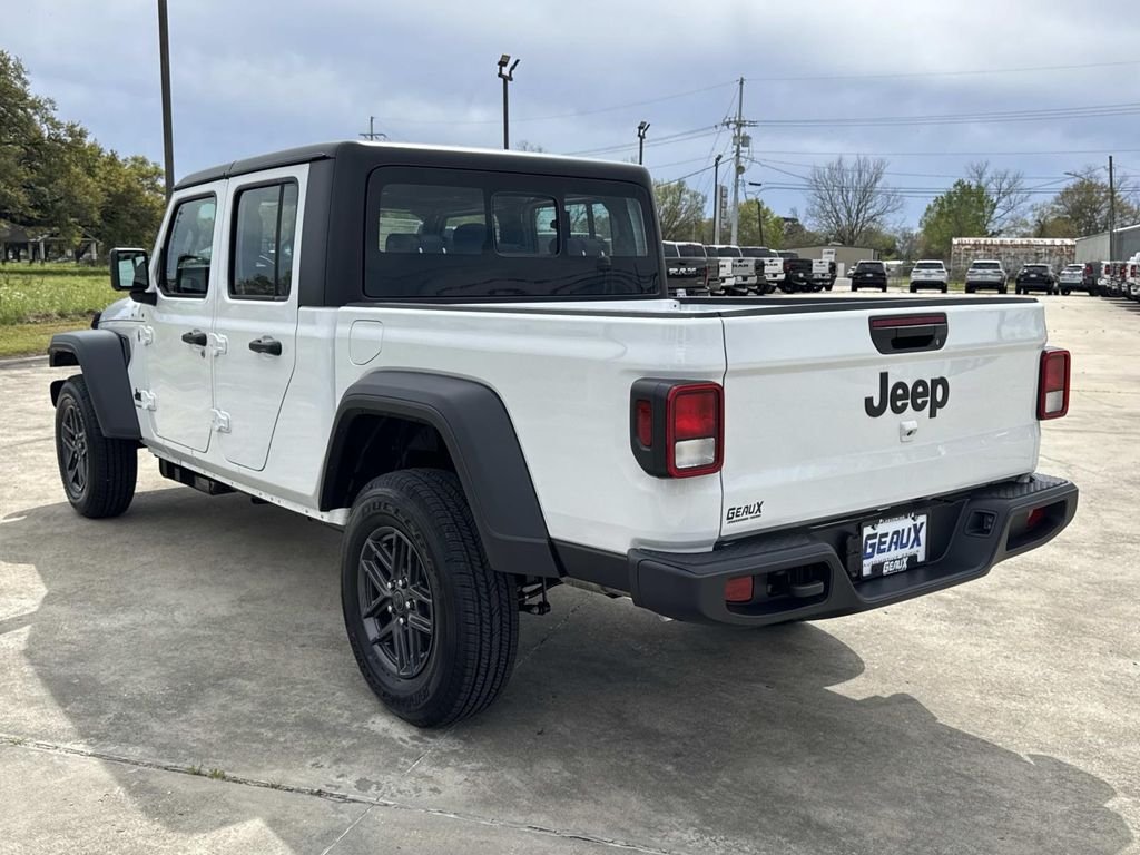New 2026 Bright White Clear-Coat Exterior Paint Jeep Sport image 9