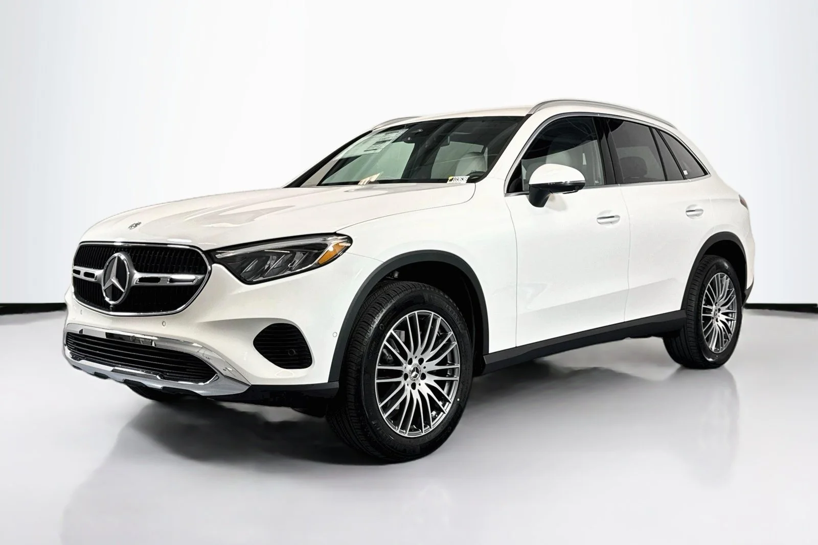New 2026 Mercedes-Benz GLC 300