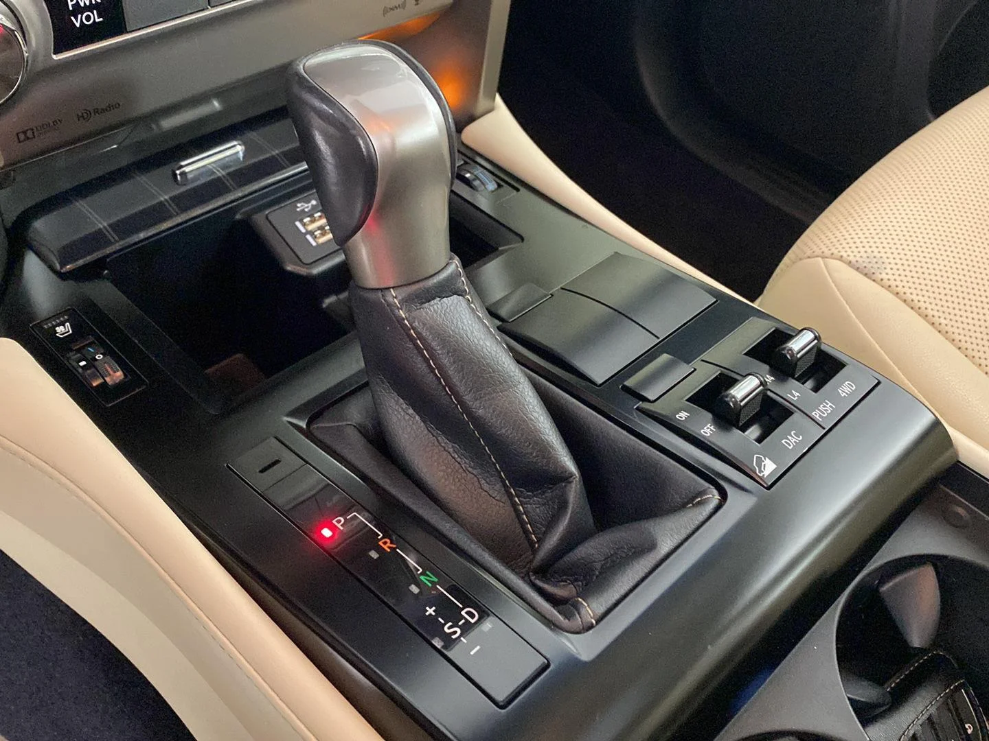 Used 2020 Starfire Pearl Lexus GX 460 Premium image 7