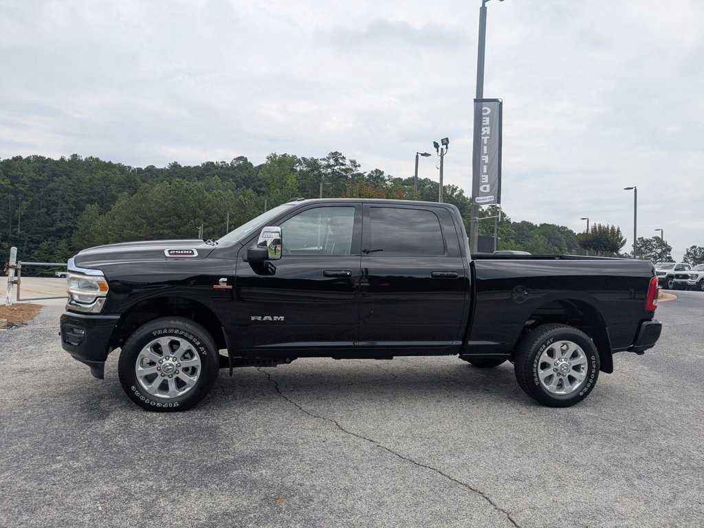 Used 2023 Diamond Black Crystal Pearlcoat Ram Laramie image 8