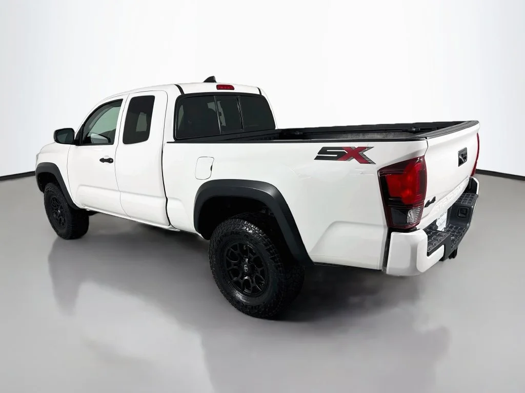 Used 2021 Super White Toyota SR image 3