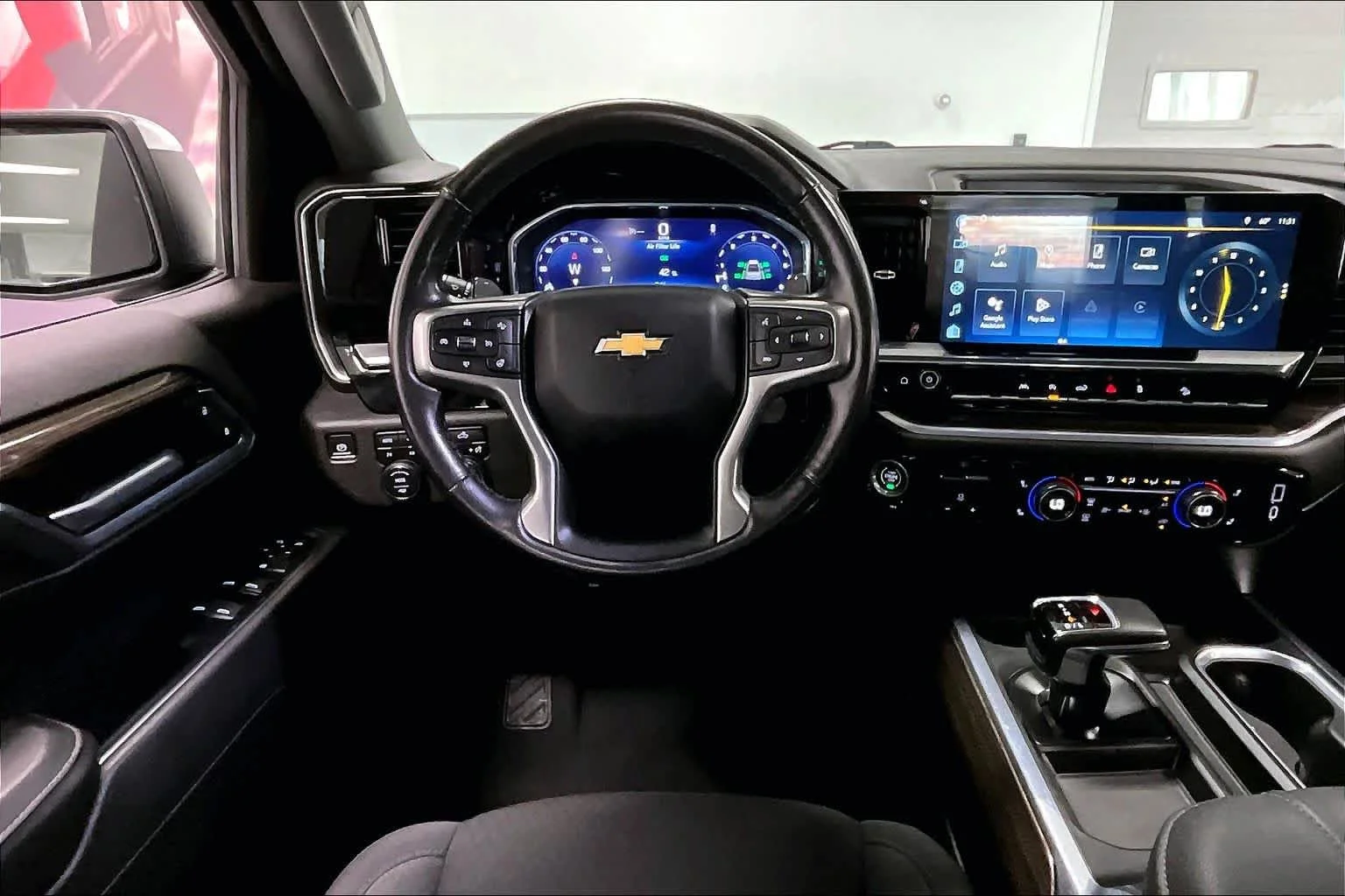 Used 2022 Black Chevrolet LT image 12