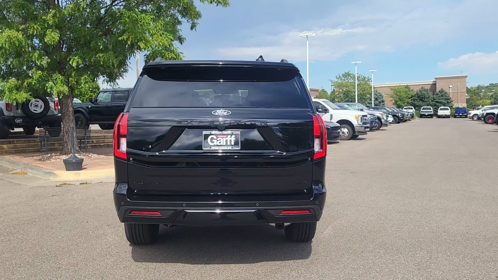 New 2027 Agate Black Metallic Ford Platinum image 25