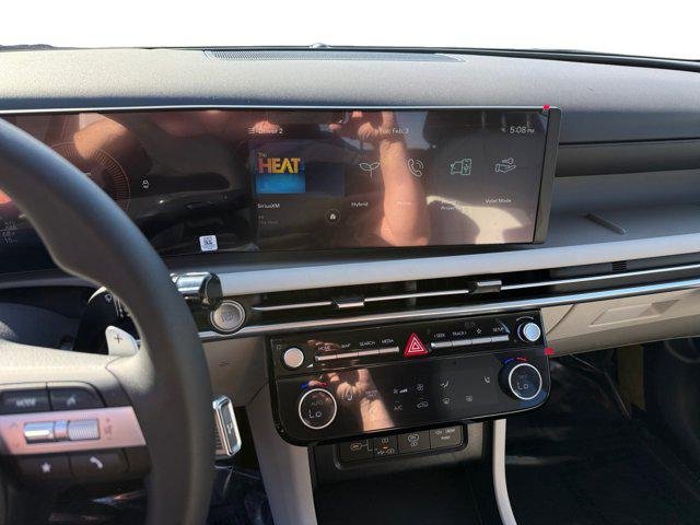 New 2026 Shimmering Silver Hyundai SEL AWD image 32