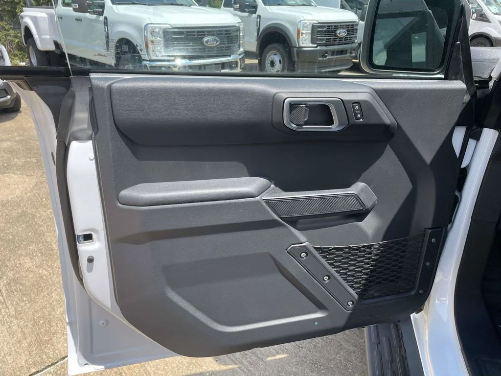 New 2026 Oxford White Ford Outer Banks image 15