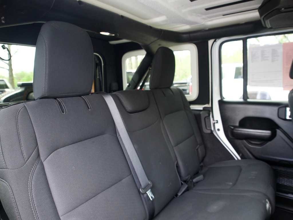 2021 Jeep Wrangler Unlimited Altitude - Photo 25