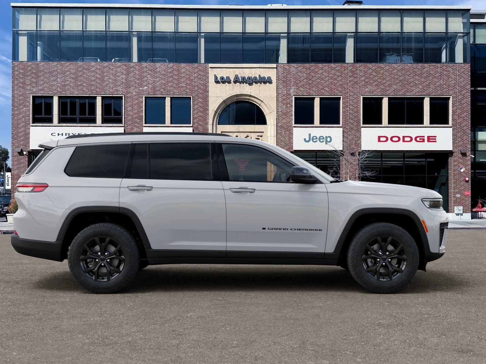 New 2026 Bright White Clear-Coat Exterior Paint Jeep Laredo image 47