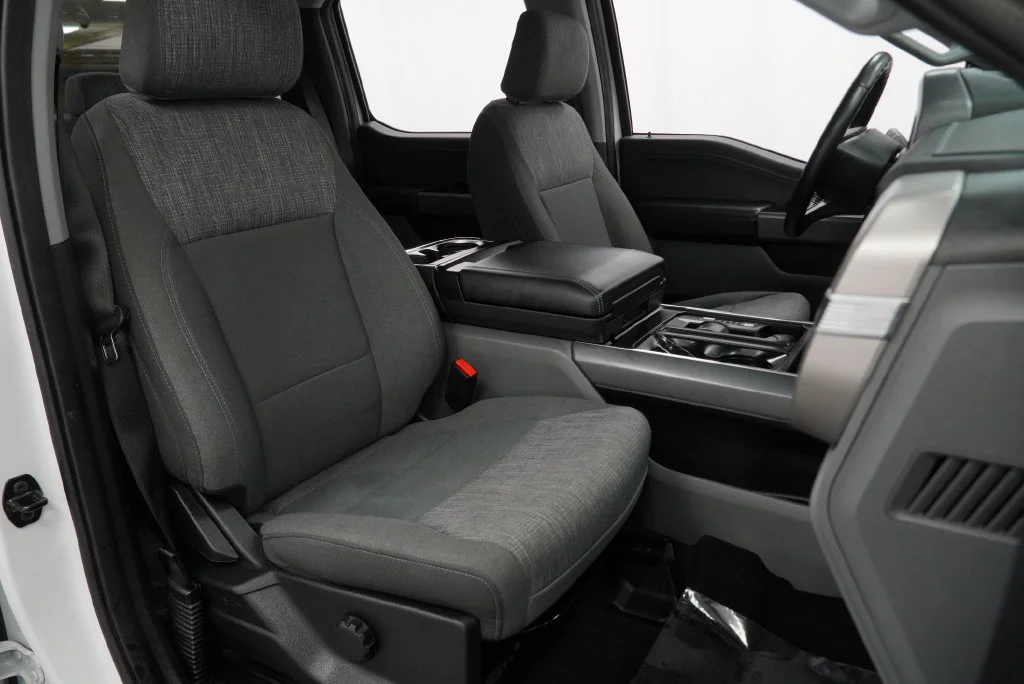 Used 2022 White Ford XLT image 42