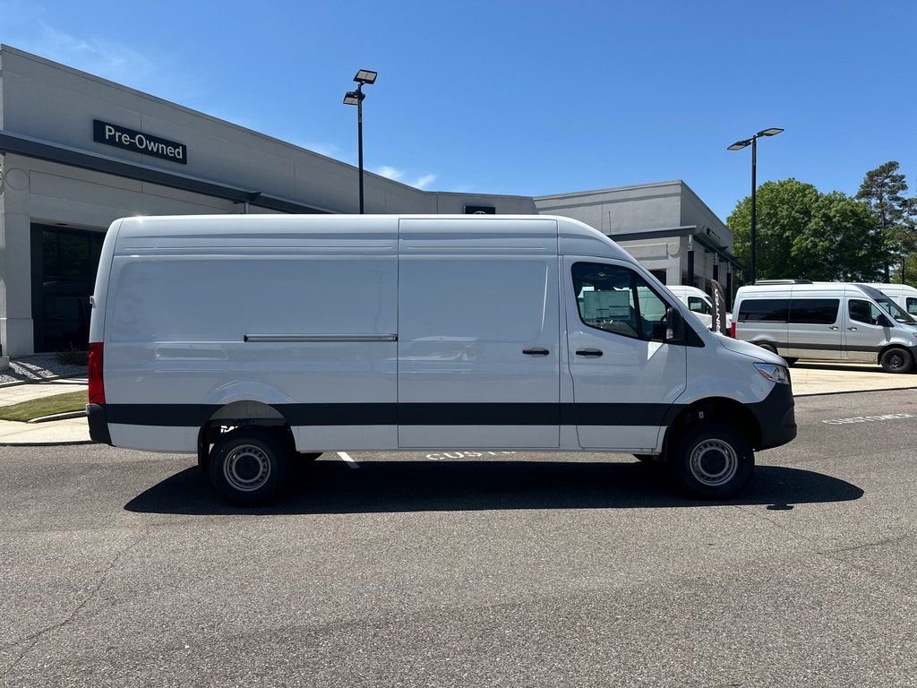 2025 Mercedes-Benz Sprinter Cargo Van Base - Photo 11