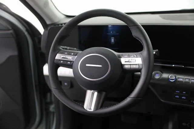 Used 2026 Green Hyundai SEL Sport image 3