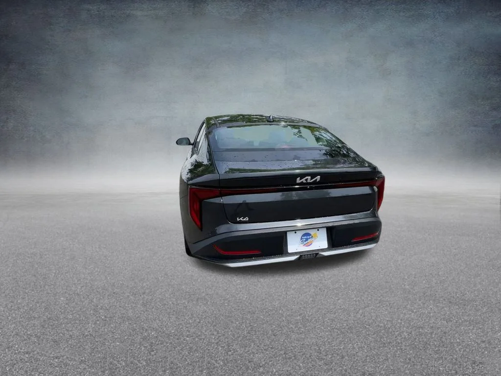 2025 Kia K4 LX - Photo 19