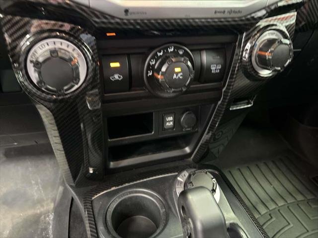 Certified Used 2019 MIDNIGHT BLACK METALLIC Toyota  image 27