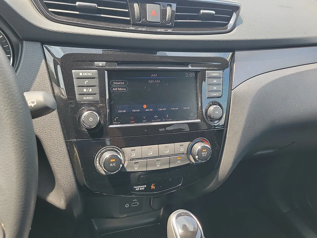 Used 2021 Gun Metallic Nissan S image 26