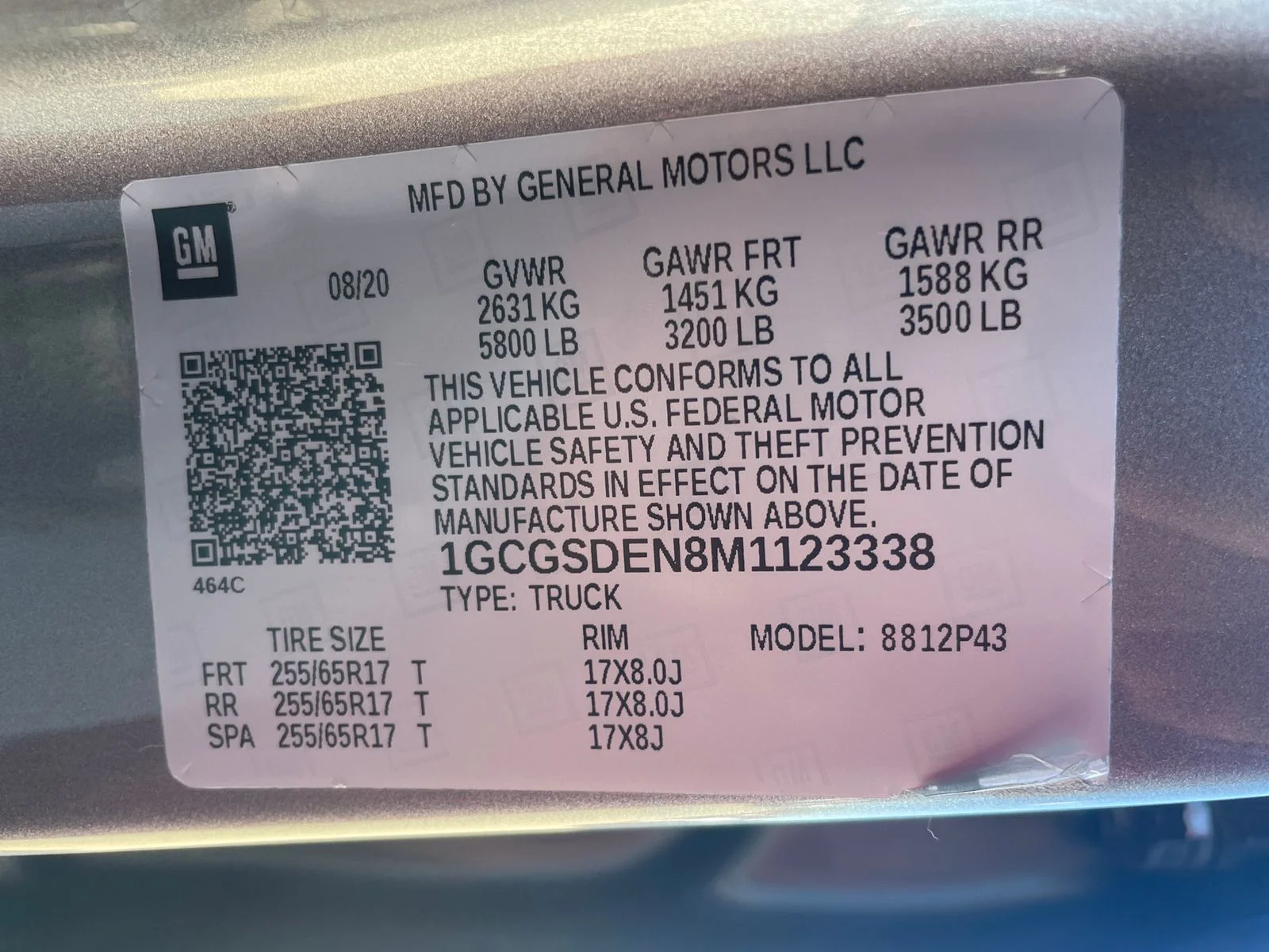 Used 2021 Gray Chevrolet Z71 image 30