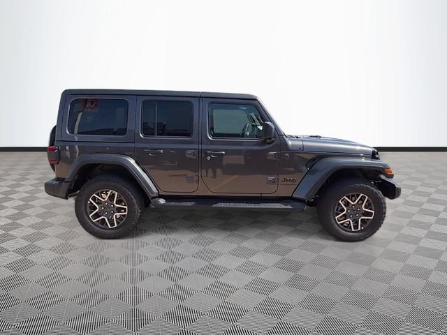 New 2026 Gray Jeep Sahara image 8