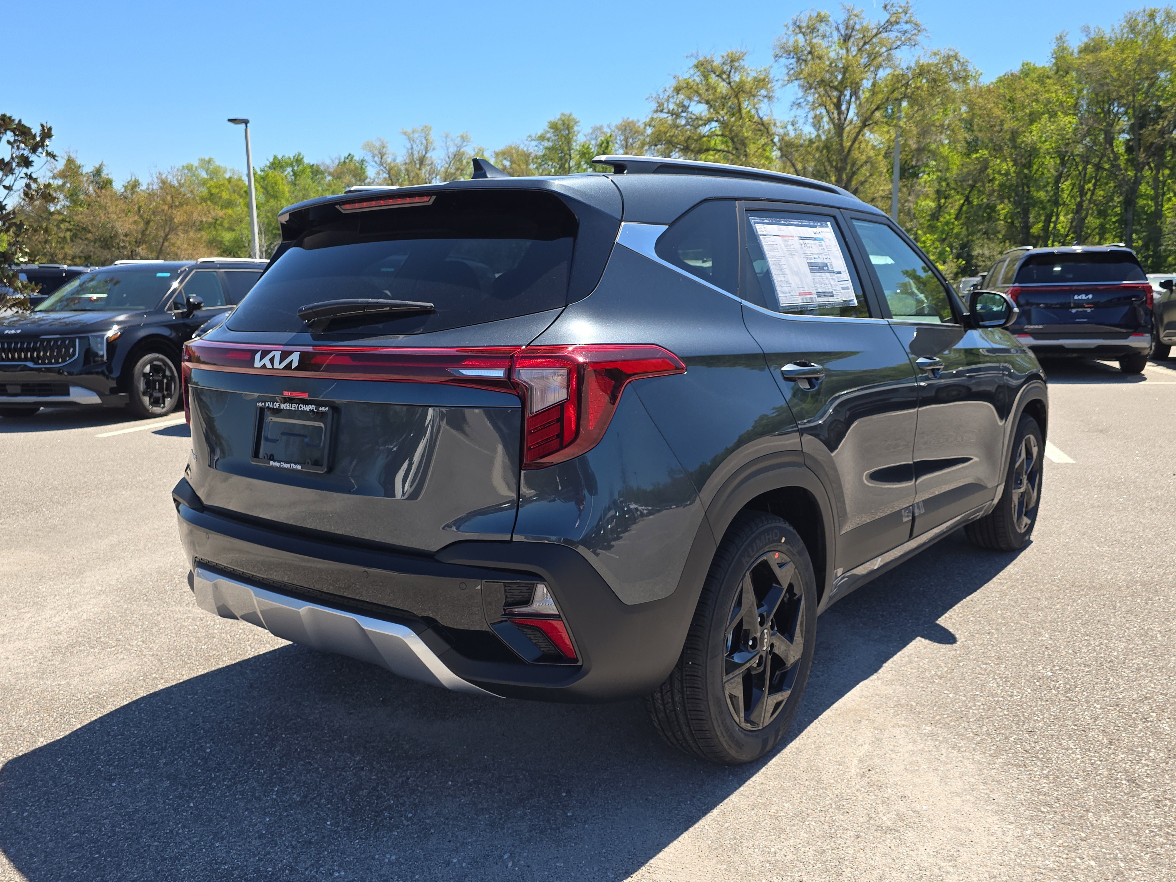 New 2026 Gravity Gray Kia EX image 8
