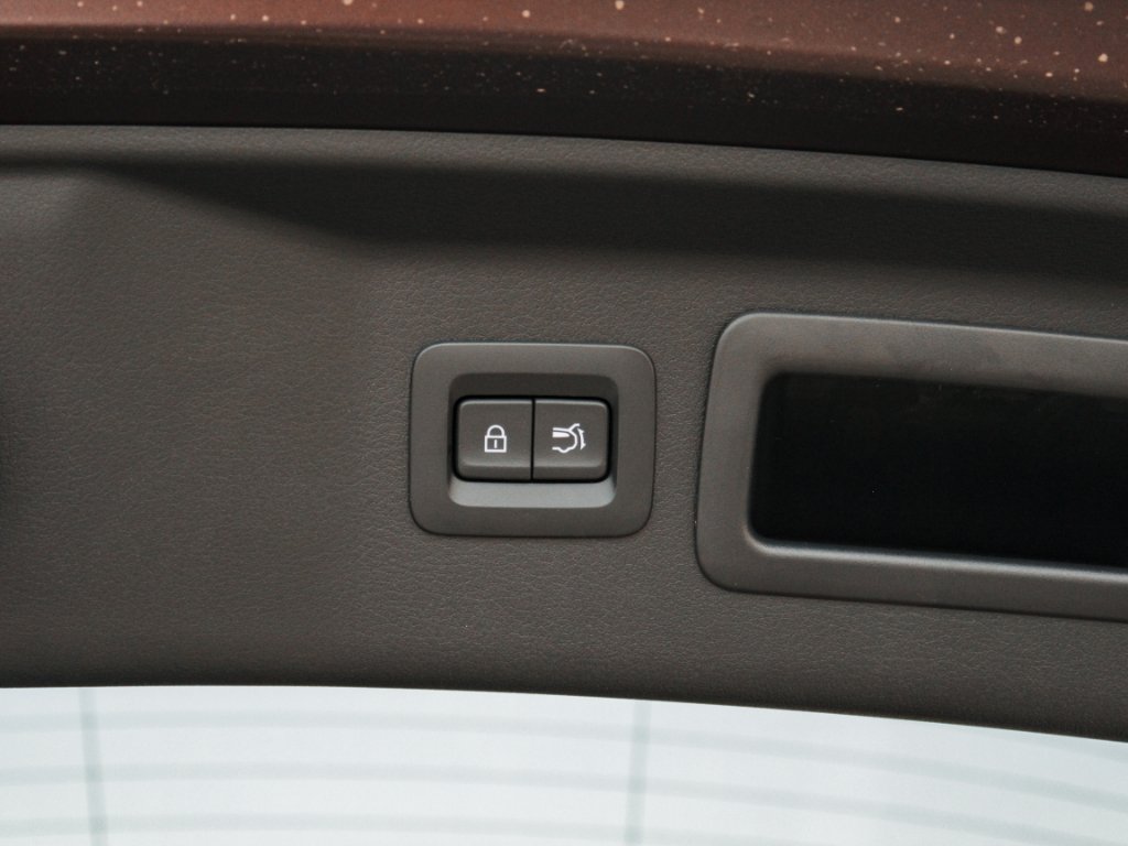 New 2026 Artisan Red Premium Mazda 3.3 Turbo S Premium Sport AWD image 31