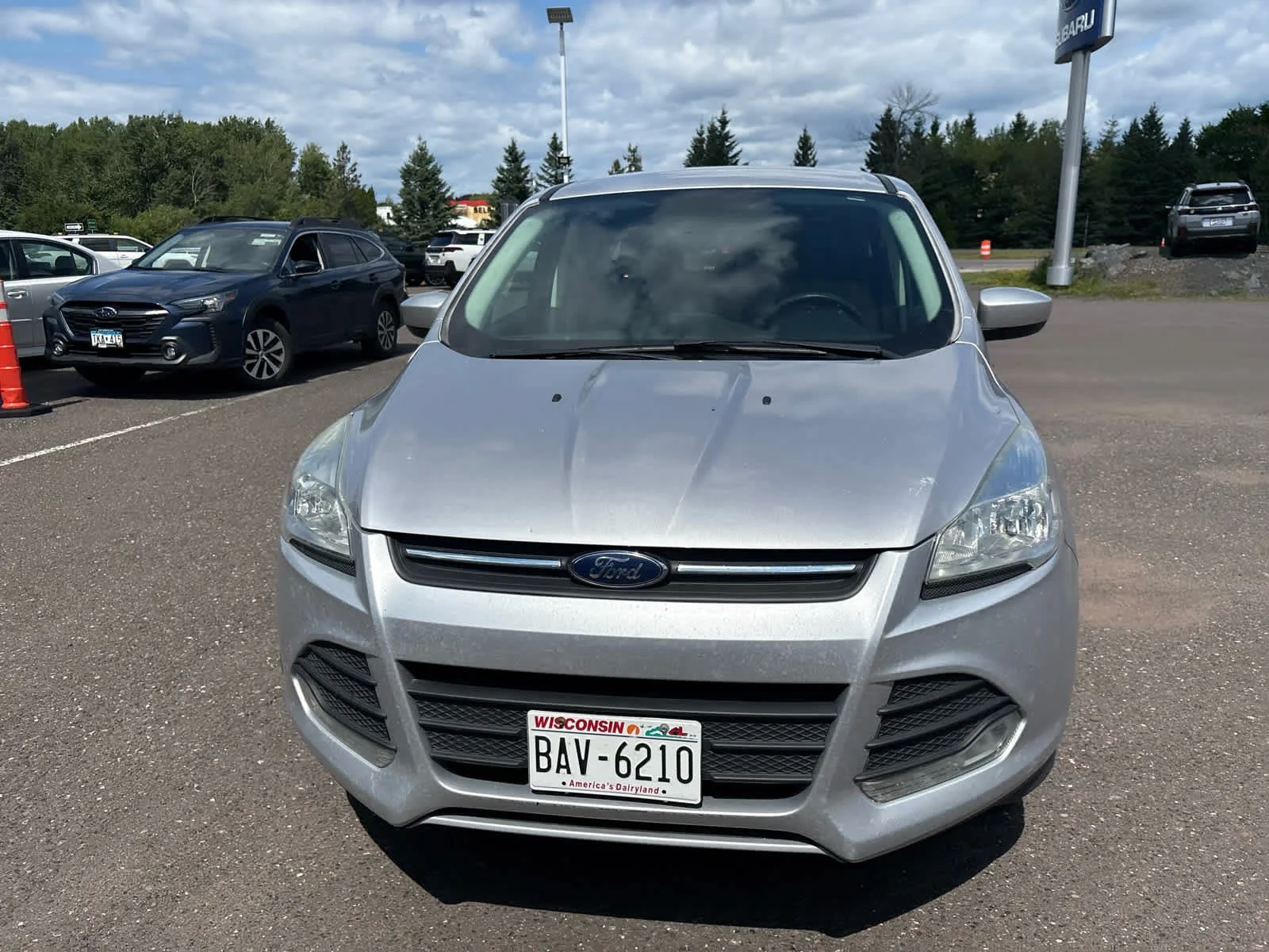 Used 2016 Ingot Silver Ford SE image 2