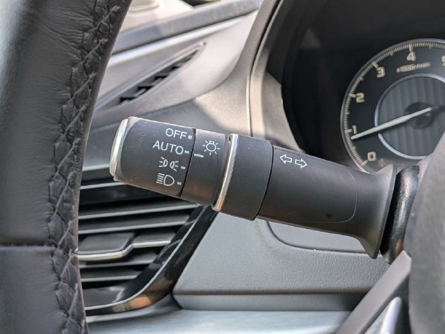 Used 2019 Black Acura Technology Package image 31
