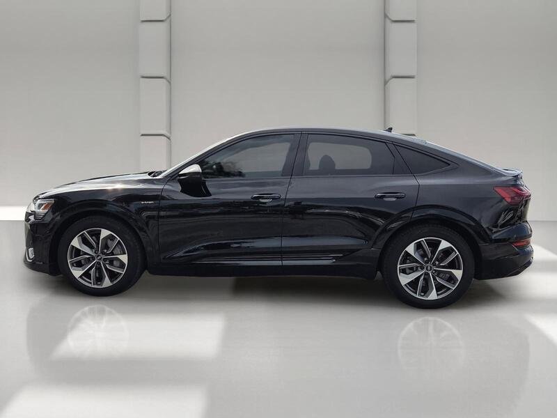 Used 2021 Brilliant Black AUDI PREMIUM PLUS QUATTRO image 2