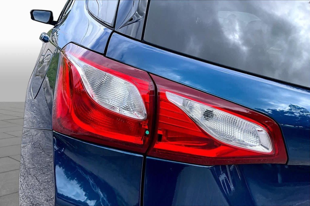 Used 2020 Blue Chevrolet LT image 29