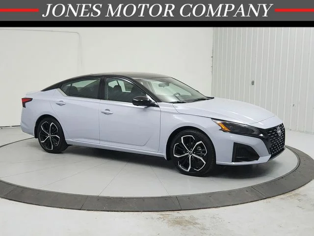 2026 Nissan Altima 2.5 SR's photo