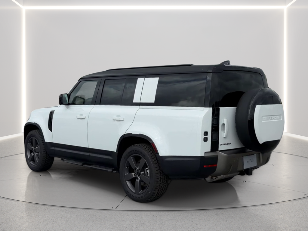 New 2026 Fuji White Land Rover S image 7
