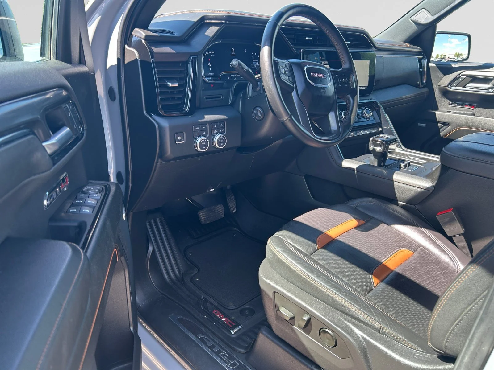 Used 2024 Gray GMC AT4 Crew Cab image 13