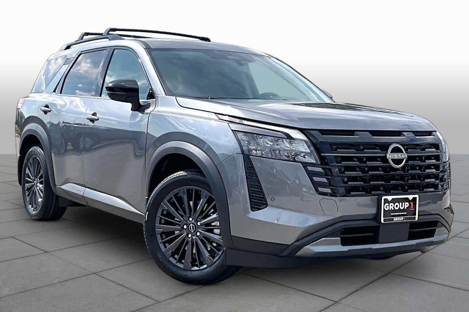 New 2026 Gun Metallic Nissan SL image 2