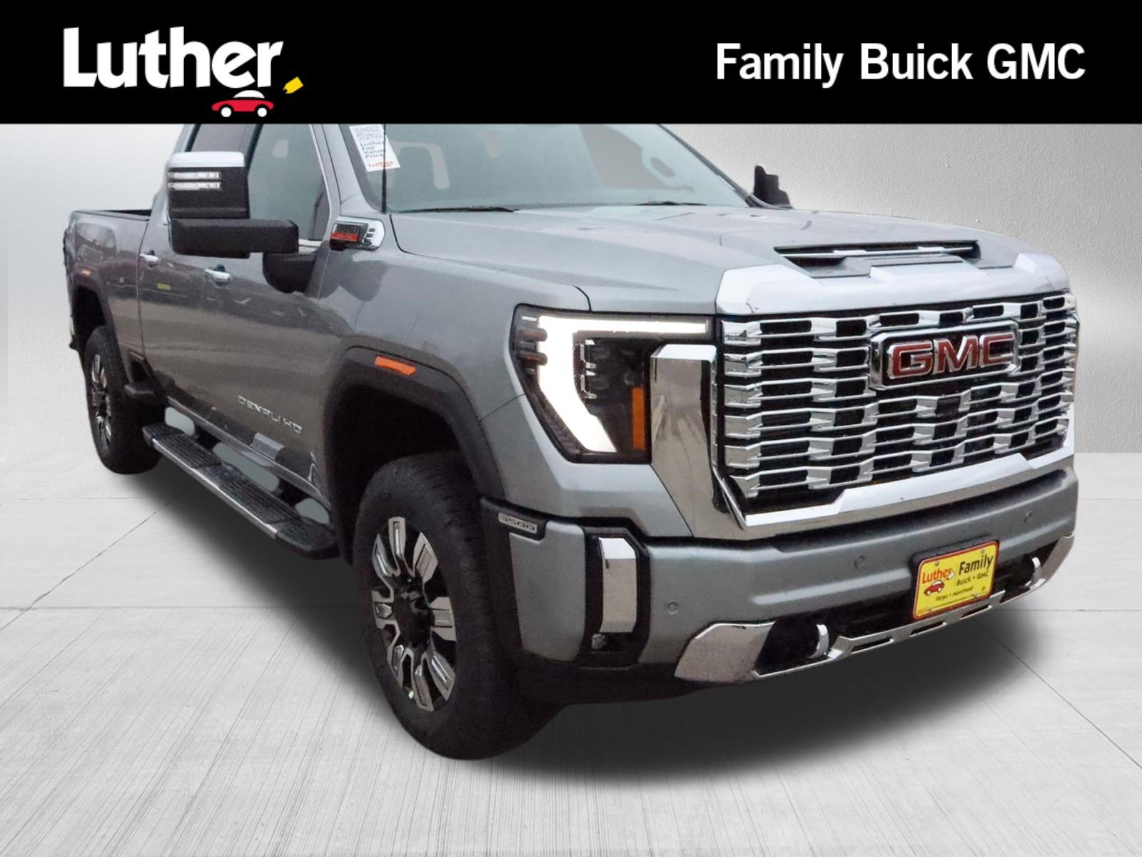 2026 GMC Sierra 4WD Crew Cab Standard Box Denali's photo