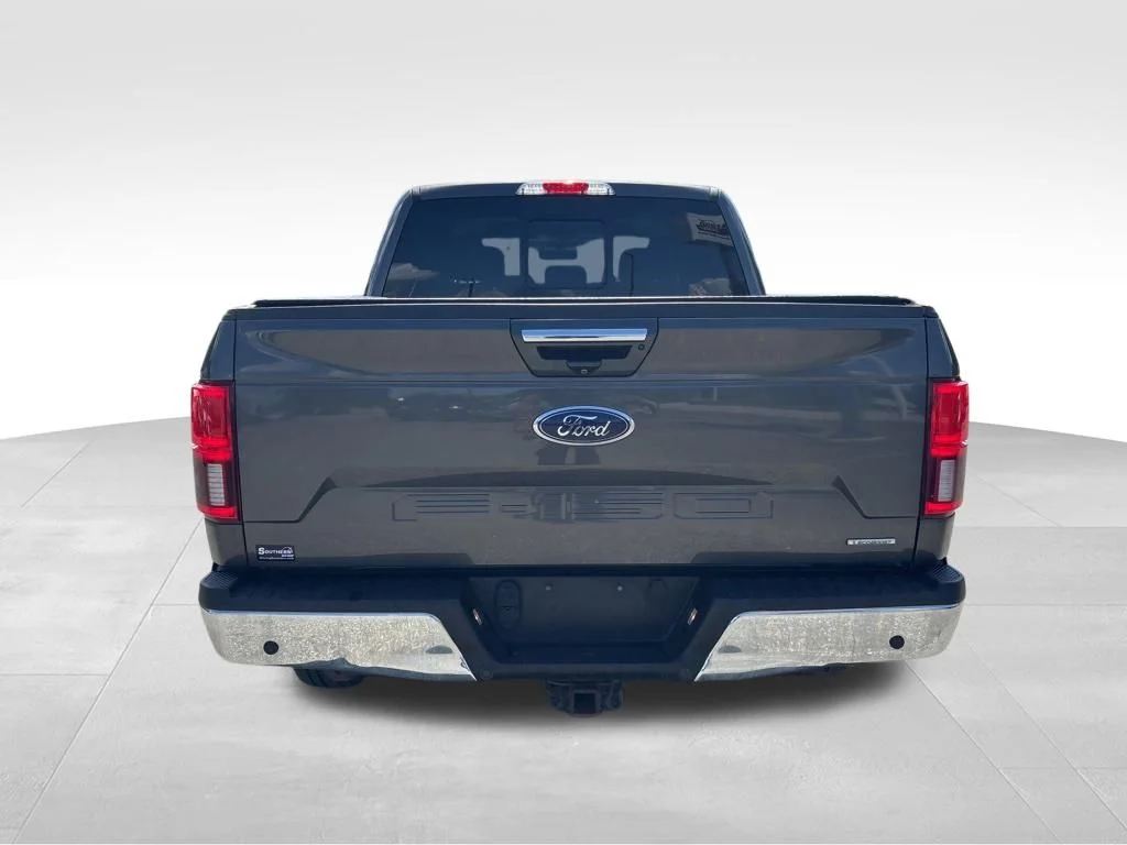 Used 2018 Gray Ford Lariat image 4
