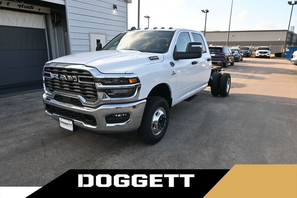 New 2026 Bright White Clear-Coat Exterior Paint RAM Tradesman image 1