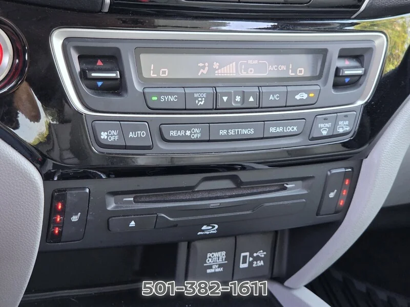 Used 2020 Lunar Silver Metallic Honda TOURING 7-PASSENGER 2WD image 25