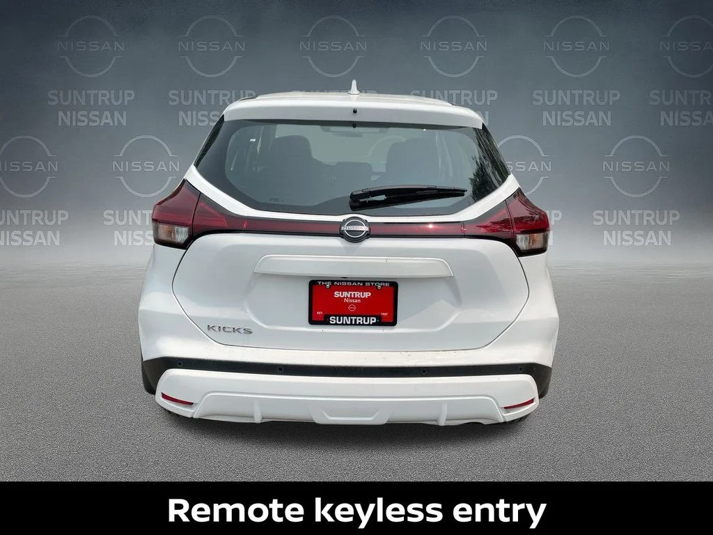 2025 Nissan KICKS PLAY Base - Photo 15