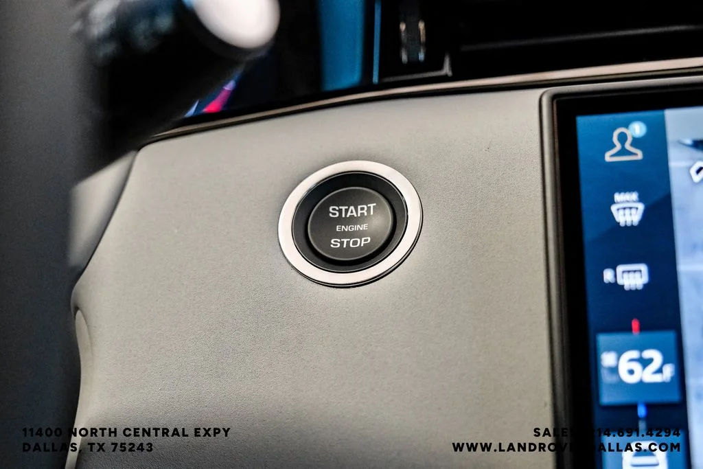 New 2026 Tribeca Blue Metallic Land Rover Hoxton Edition image 19