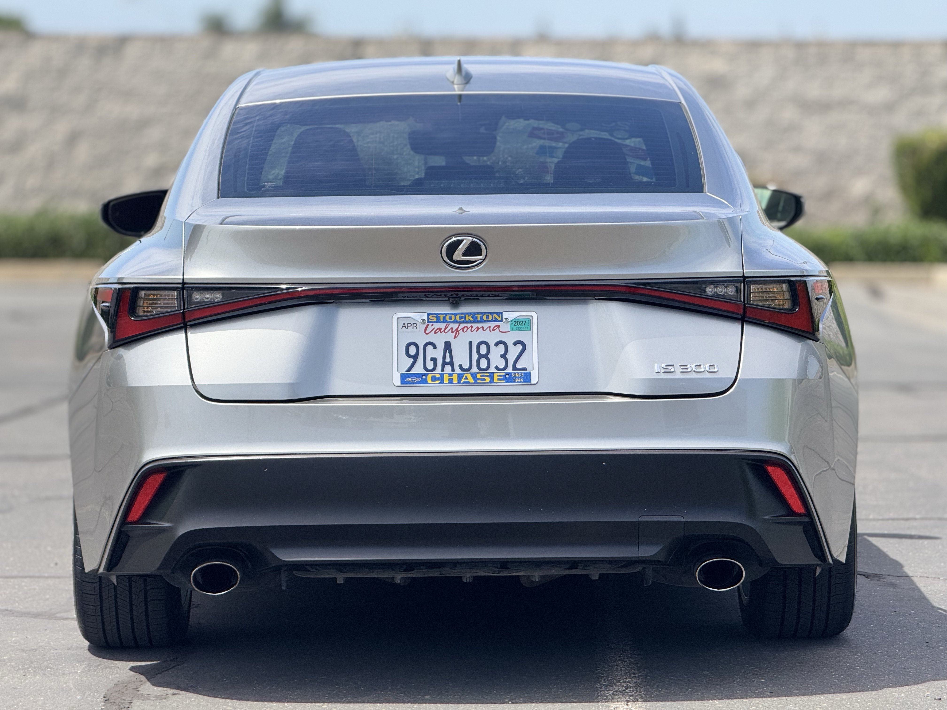 2023 Lexus IS 300 - Photo 6