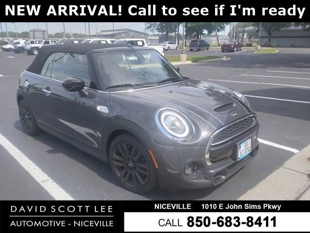 2021 MINI Convertible Cooper S's photo