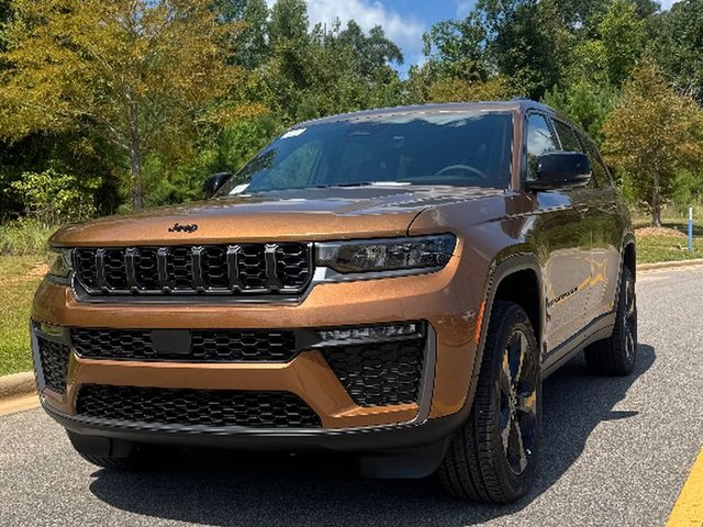 2026 Jeep Grand Cherokee L Limited Altitude 4x2